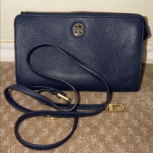 Tory Burch Pebbled Wallet Navy Crossbody